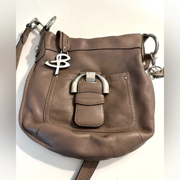 B. MAKOWSKY Crossbody Purse Taupe Tan Beige Brown Leather Handbag Buckle Pockets - Picture 6 of 16
